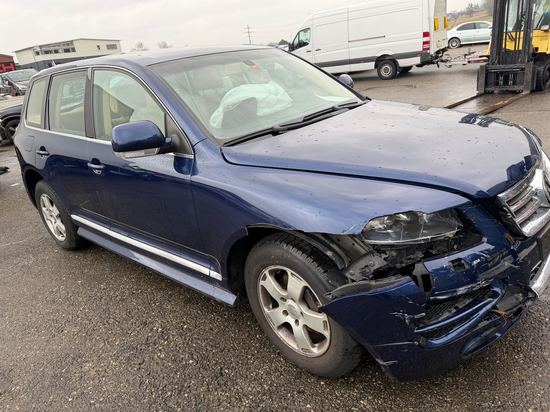 VW Autos: VW TOUAREG 2006, FULL OPTION, EXPORT – Défectueux à Meien par GSXR997 4