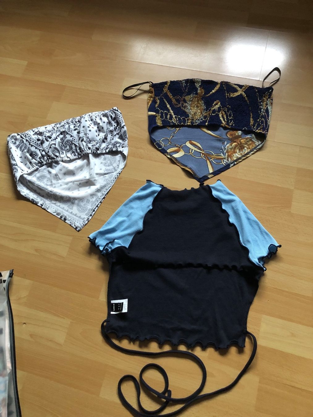 Shein Top: Oberteile, Gr. 36/38, 3 Stk. – Usato da Hallwil venduto da claire70 4