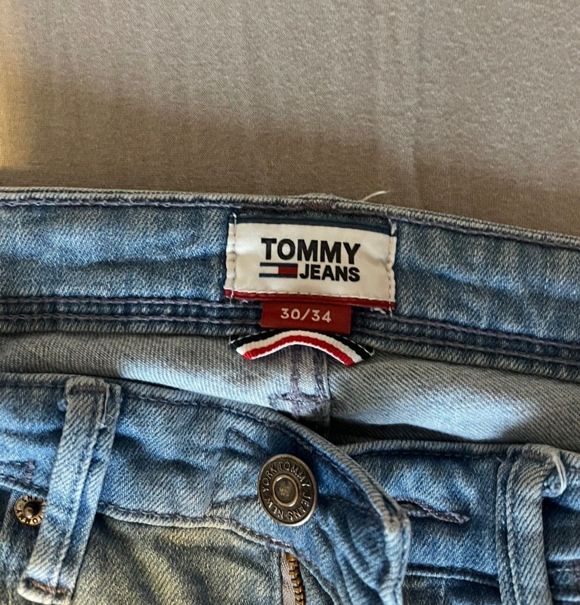 Tommy Hilfiger Jeans: Jeans – Neuf (Voir description) à Bure par flo_g9nx 1