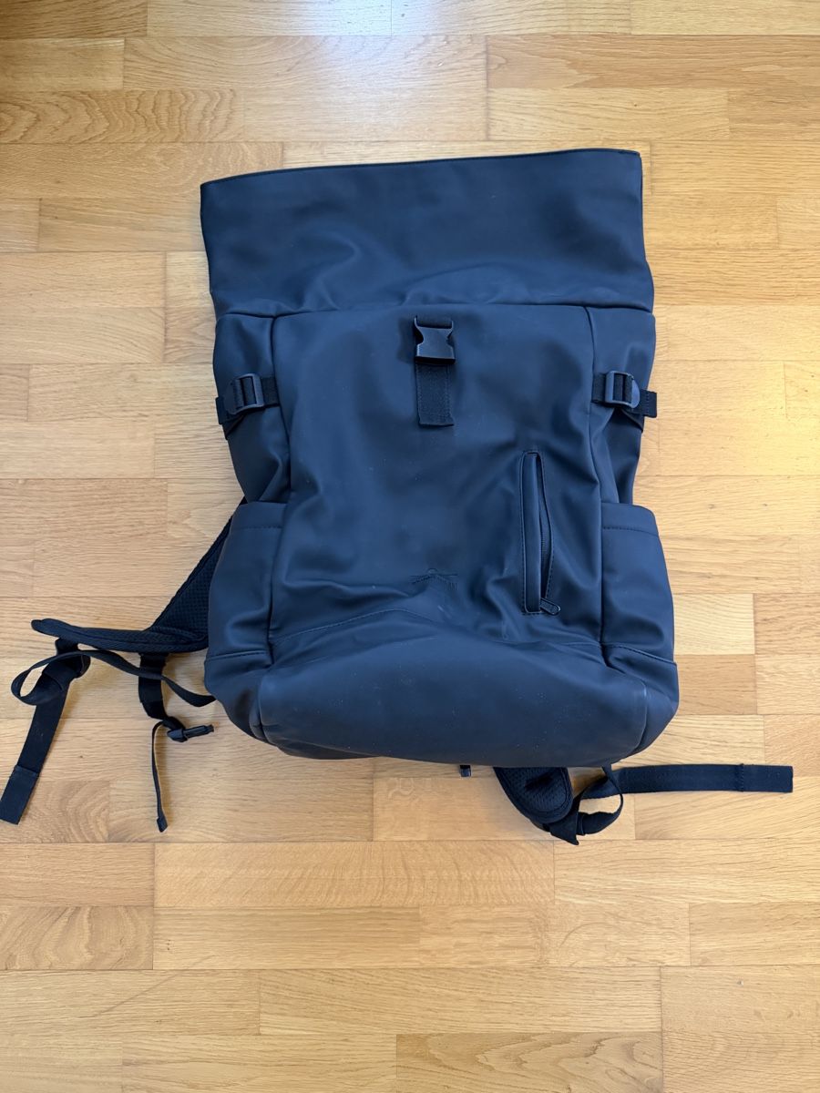 Zaini: Johnny Urban Harvey Rucksack schwarz – Usato da Weiningen TG venduto da Nice_Day 1