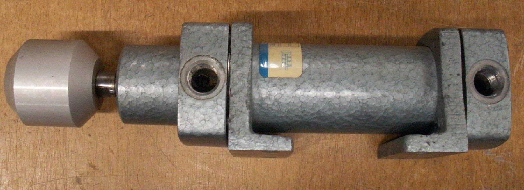 Festo Altri prodotti elettronici: vérin pneumatique Festo 35-70 – Usato da Attalens venduto da Gmsa68 3