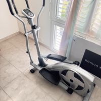 Crosstrainer Body Shape Gebrauchtes Gerät mit Tacho