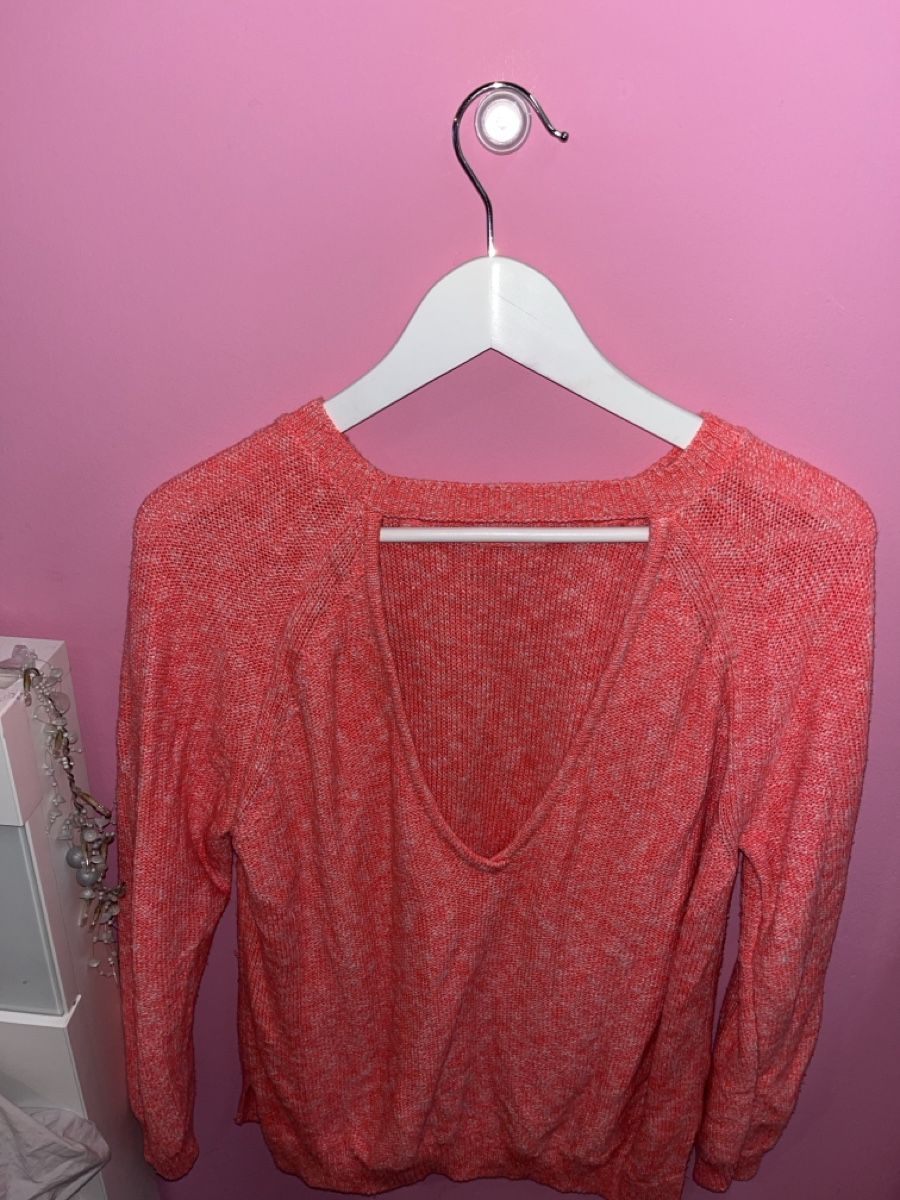 Pullover & Sweatshirts: Herbst-Pullover mit Rückenausschnitt, Grösse 38 – Gebraucht aus Zürich von bia_6kmj 1