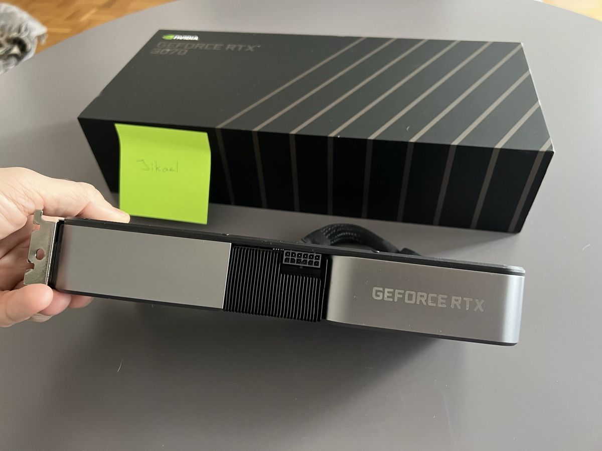 Nvidia Grafikkarten: NVIDIA GeForce RTX 3070 FE (Founders Edition) – Gebraucht aus Onex von  1