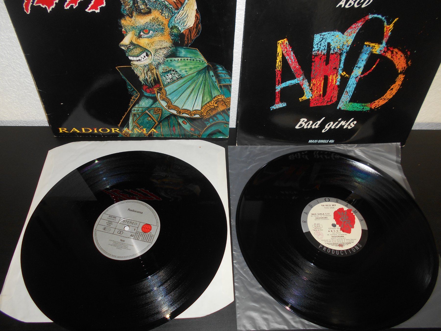 Schallplatten: 2 X Maxi Radiorama – Gebraucht aus Aarberg von witchhunter01 1