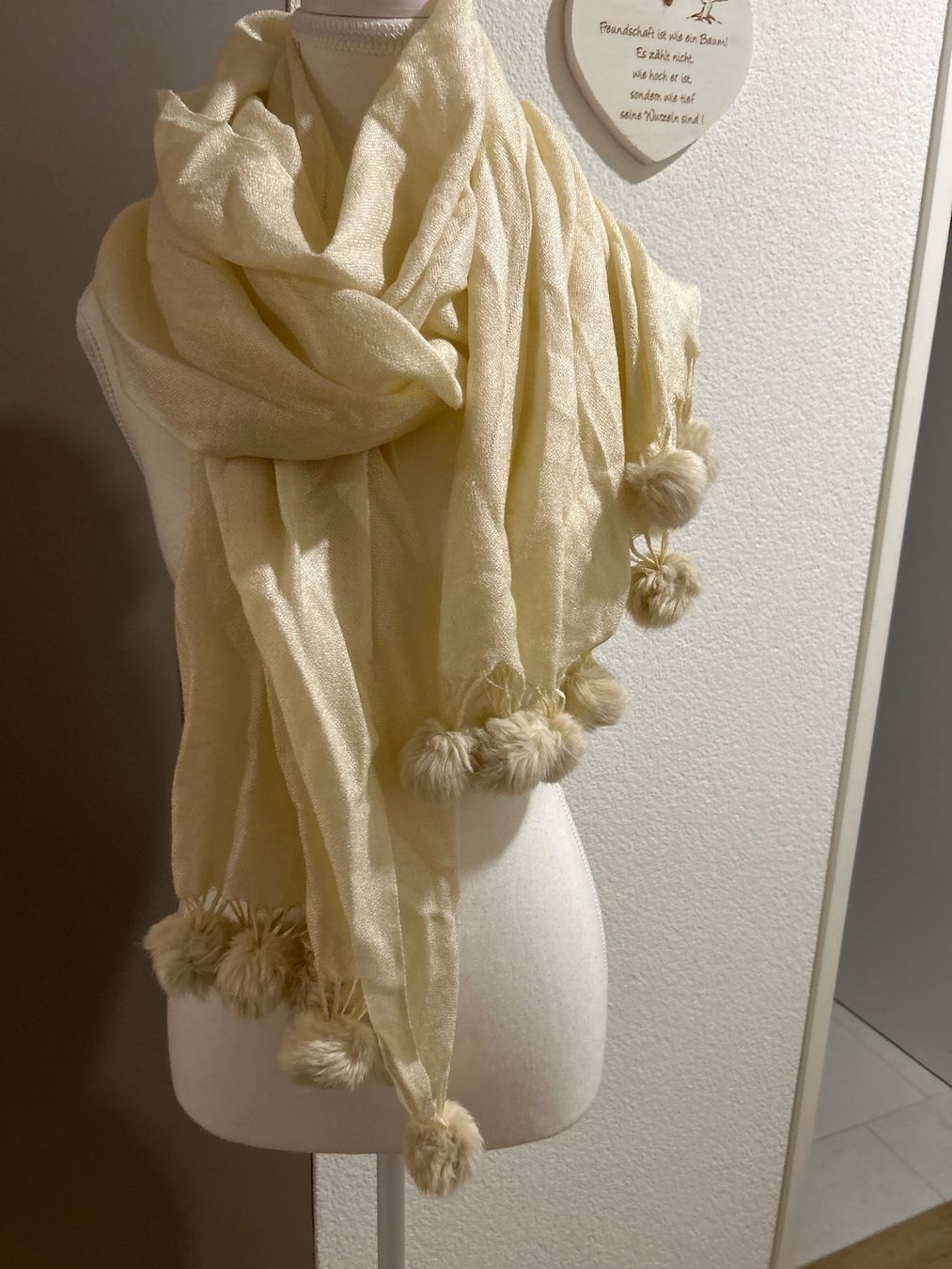 Foulard & Sciarpe: Schal mit Bommeln cremefarbig 180/64 cm – Usato da Brunnen venduto da Nala2929 1