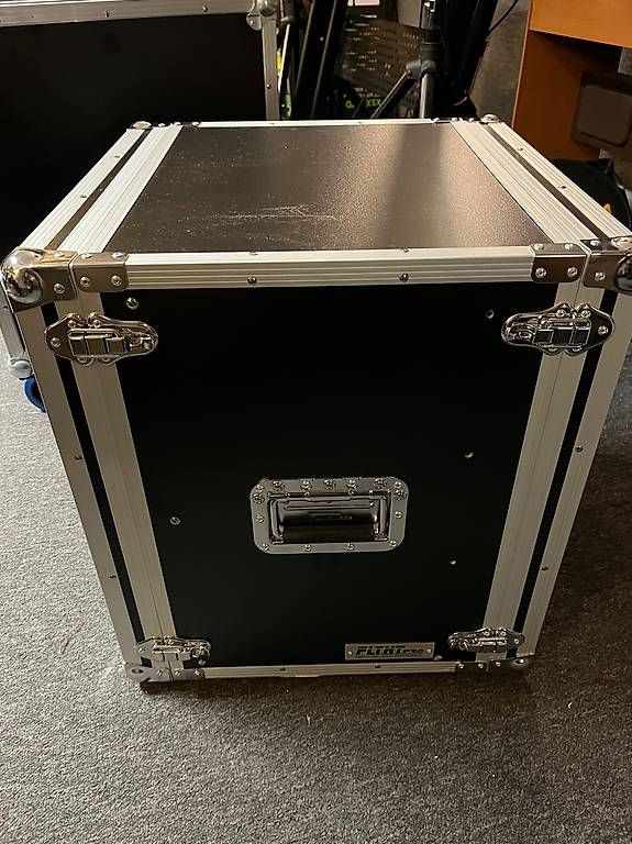 Altri accessori: Rack 19  12U – Usato da Preverenges venduto da vojube