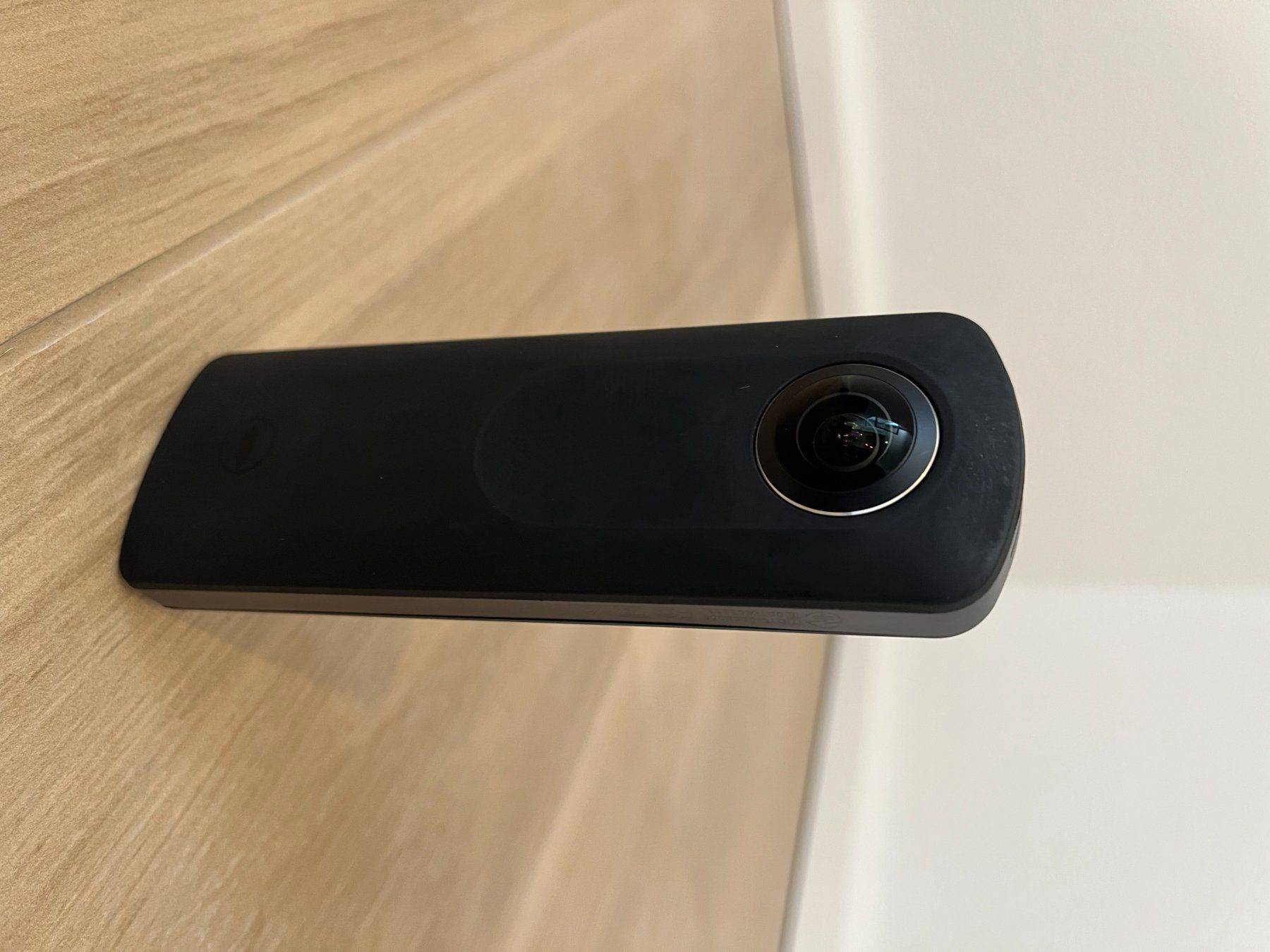 Ricoh Videocamere: Ricoh Theta 360° Kamera – Usato da Frauenfeld venduto da Hv 6