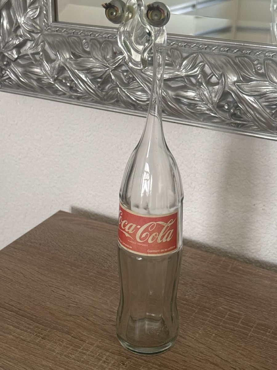 Coca-Cola Apparecchiature e tecnologia a gas: Coca Cola Flasche mit Glasfigur Neuware 40 Zeichen – Usato da rheineck venduto da Neshi06 1