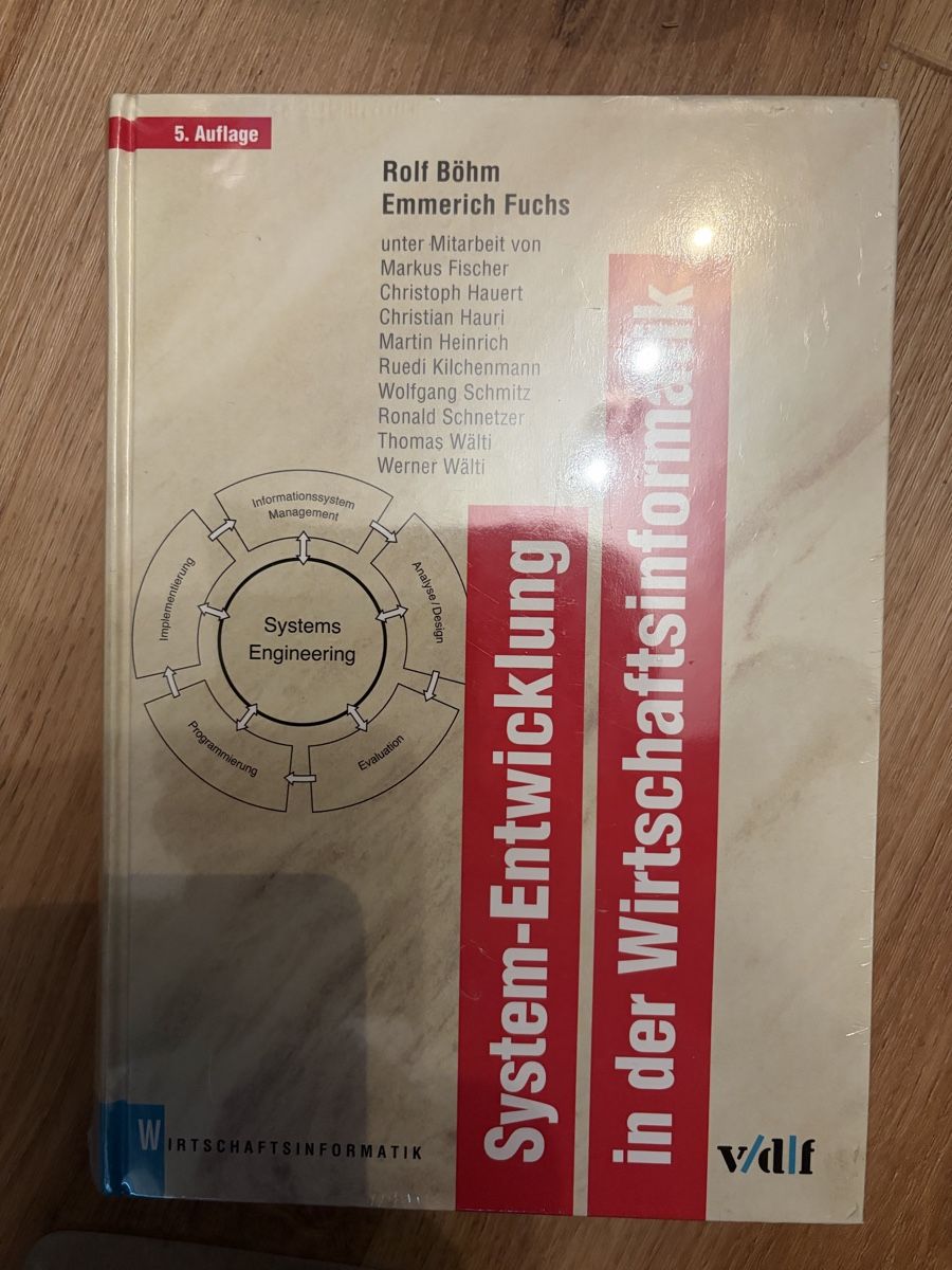 Libri: System-Entwicklung in der Wirtschaftsinformatik Rolf Böhm/Em – Nuovo e nell'imballaggio originale da Aeschi SO venduto da Bluemail 1