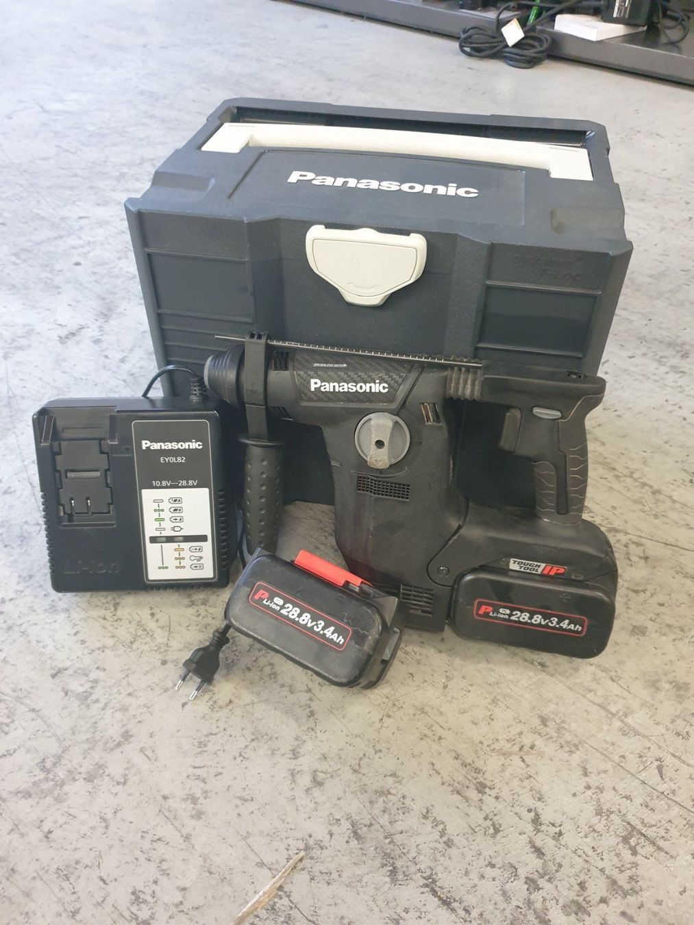 Panasonic Trapani: Panasonic Akku Bohrhammer SDS+ – Usato da Uetendorf venduto da Revotool
