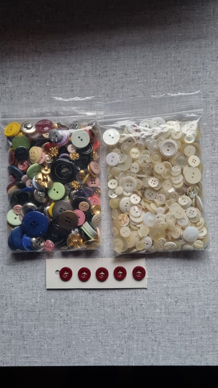 Bottoni: Lot de boutons vintage - couture! – Nuovo (secondo la descrizione) da Fontenais venduto da Aube-sauvage.2 1