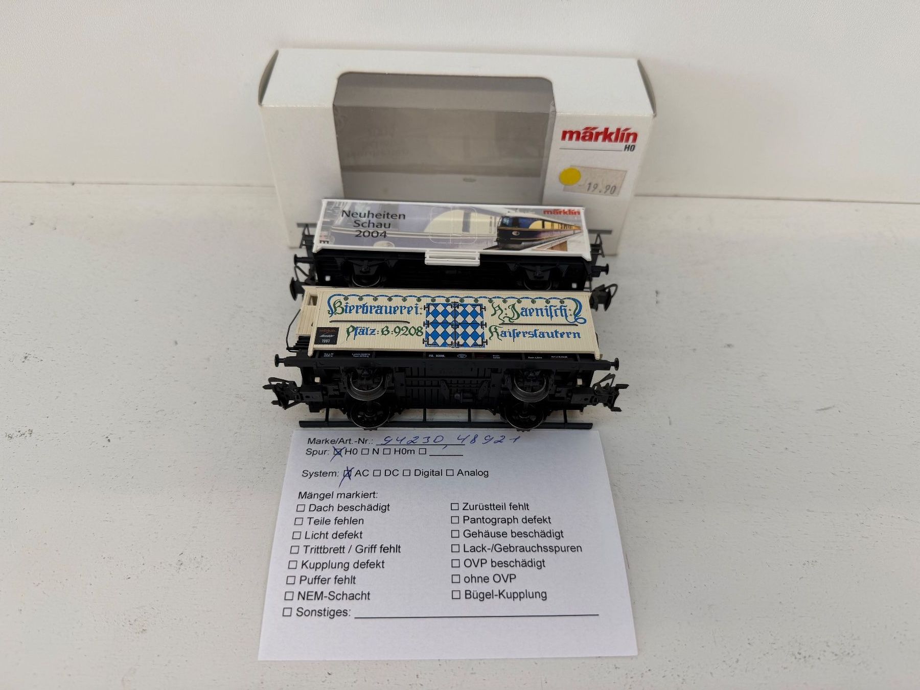 Märklin Modellini di ferrovie: Märklin 94230, 48921 Güterwagen DB gedeckte Wagen – Usato da Büsserach venduto da ModellbahnDepot 9