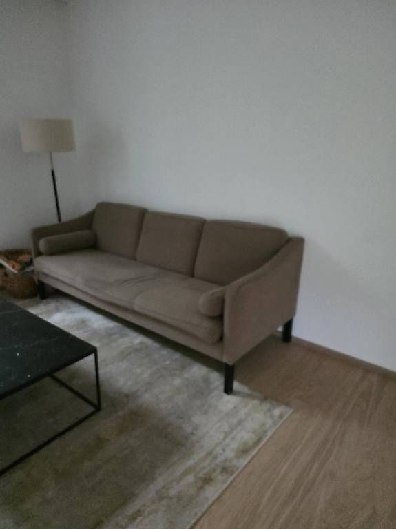 Sofas: Pfister Sofa 4 Pätzer – D'occasion à Adliswil par menielm