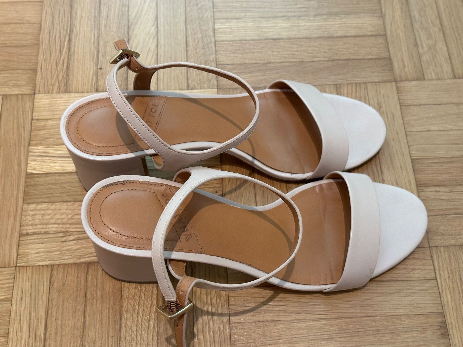 Damenschuhe: Sandals – Gebraucht aus Zürich von abiiStore 1