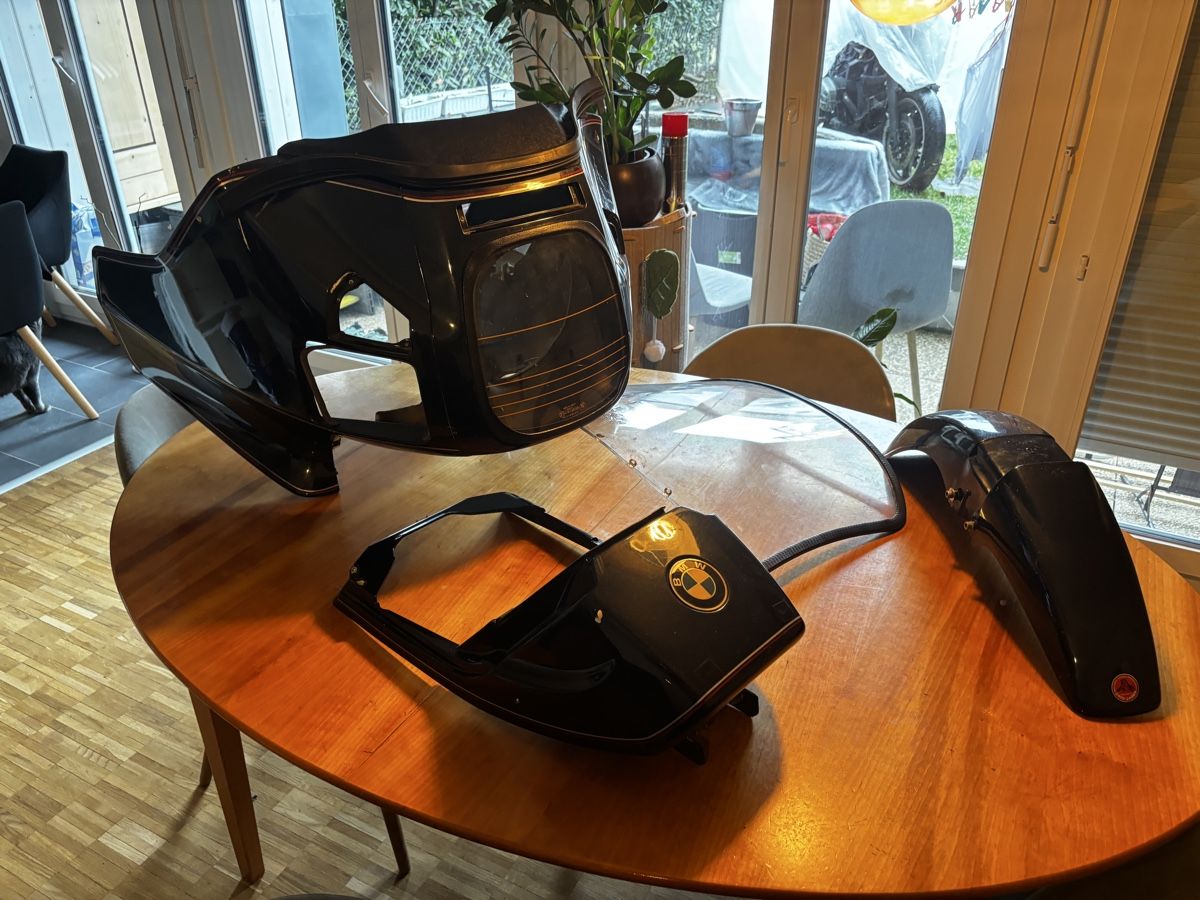 BMW Alle Motorradersatzteile: Carénage complet BMW R80RT 1987 – Gebraucht aus Attalens von gar_cpq6 1