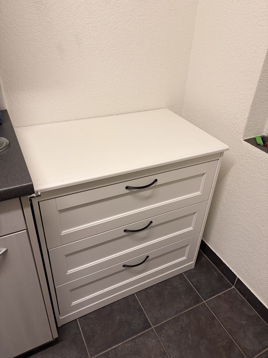 Ikea Cassettiere: Ikea Kommode – Usato da Winterthur venduto da cherry999 1