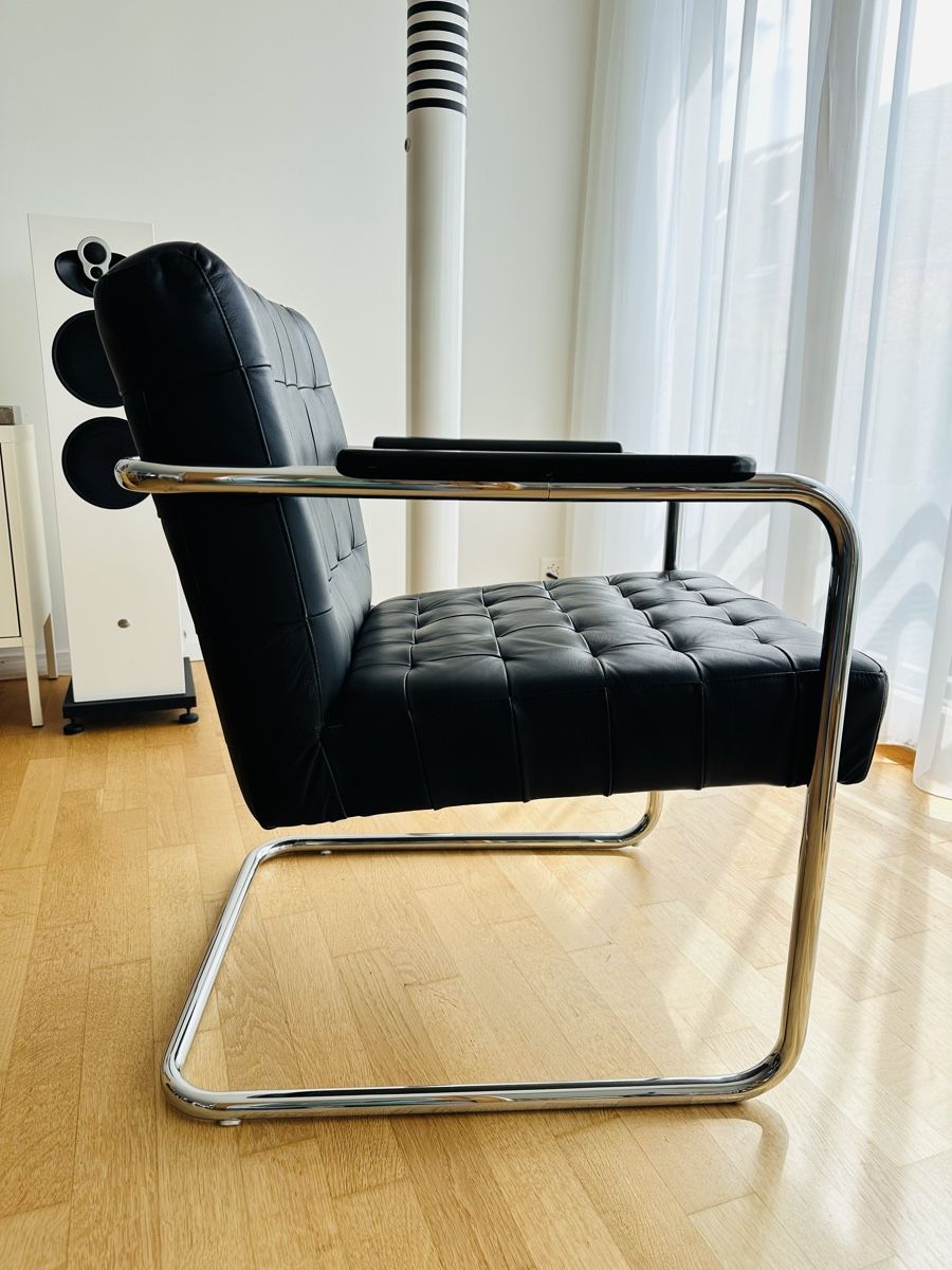 Poltrone: Freischwinger Ledersessel Bauhaus – Usato da Frauenfeld venduto da Jalwin 1