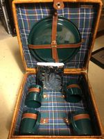 Vintage Picknick-Koffer  für 4 Personen - Komplett  NEU