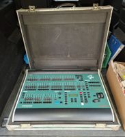 Zero 88 Frog 48 Lichtstellpult DMX Lichtpult inkl. Case