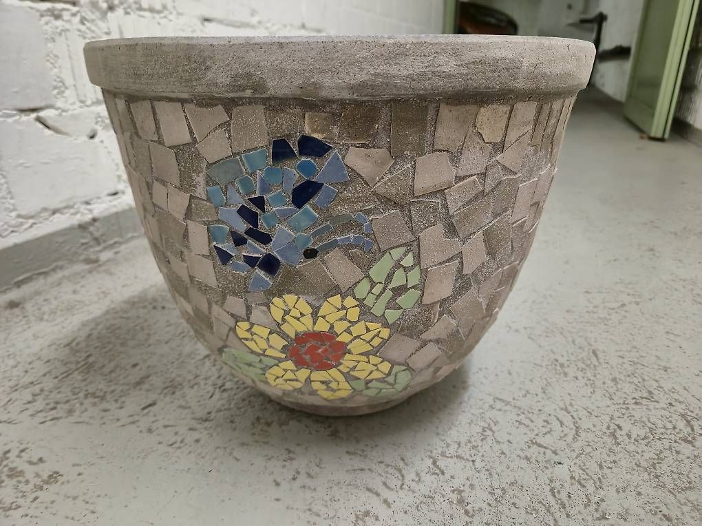 Vasi per fiori: Pflanzentopf massiv Mosaik – Usato da Wohlen AG venduto da ste_w55b 1