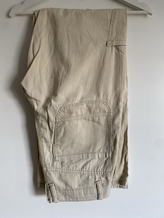 Cargo-Hose Bershka 