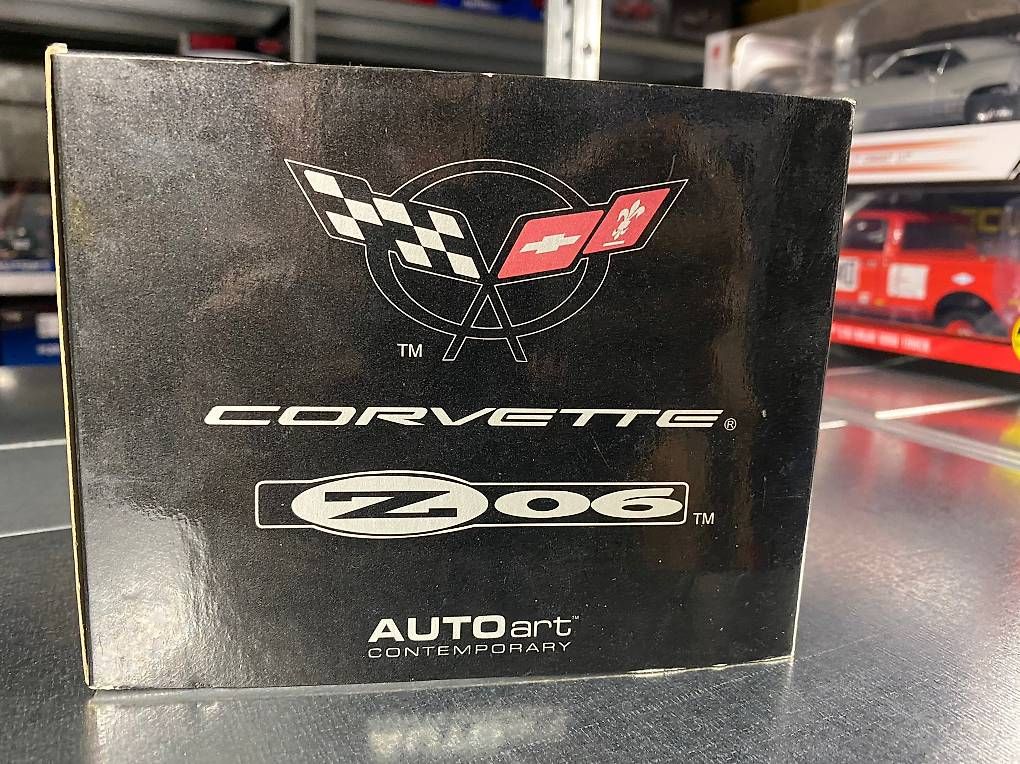 Autoart Modellini d'auto: Autoart Chevrolet Corvette Z06 – Nuovo e nell'imballaggio originale da Oftringen venduto da fah_6chf 2