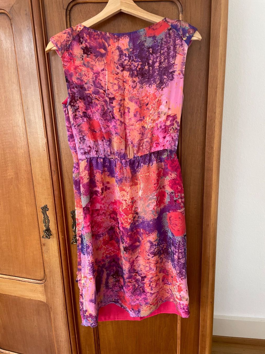 Vestiti: Monsoon Kleid, Gr. 38,  100% Seide, Blumenmuster – Usato da Zürich venduto da ElaLeonEla 2