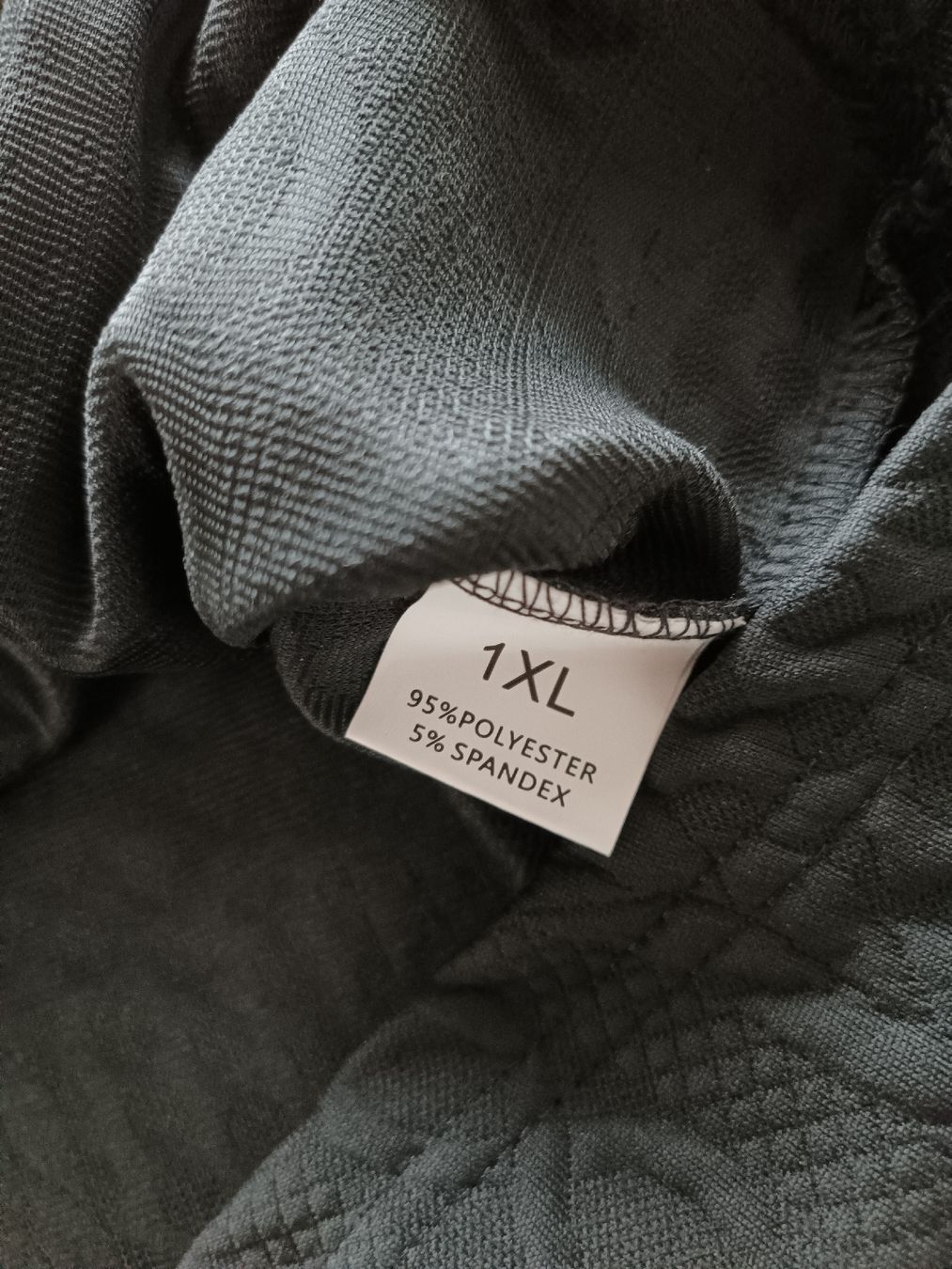 Pulls & Sweat-shirts: 3 neue Pullover XXL – Neuf (Voir description) à Bätterkinden par Elefantenzoo 2