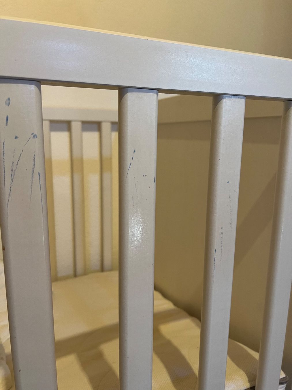 Letti: Babybett weiss mit Matratze – Usato da Zeiningen venduto da nic_2rmd 1