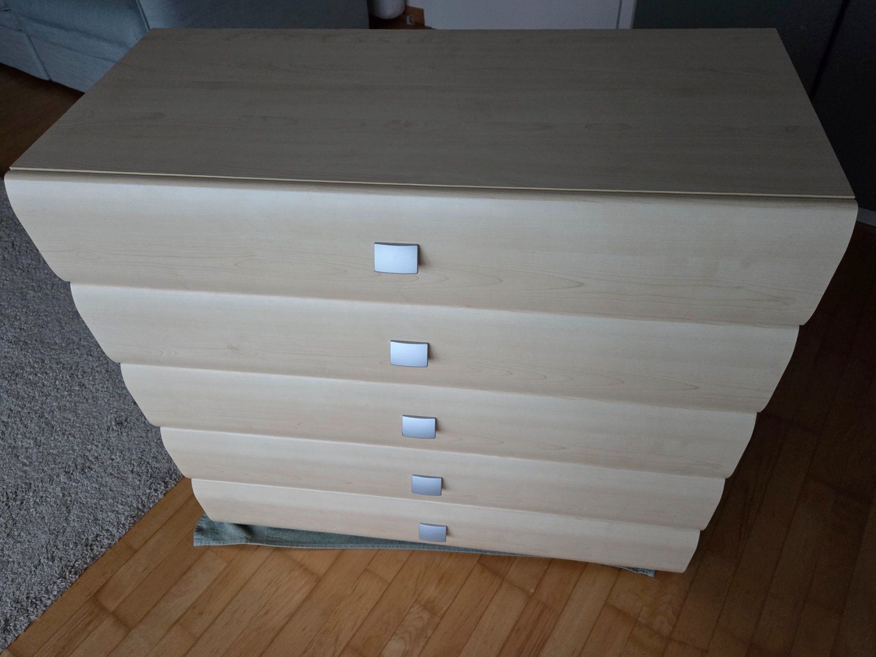 Kommoden: Kommode mit 5 Schubladen – Gebraucht aus Jona von Thrawn