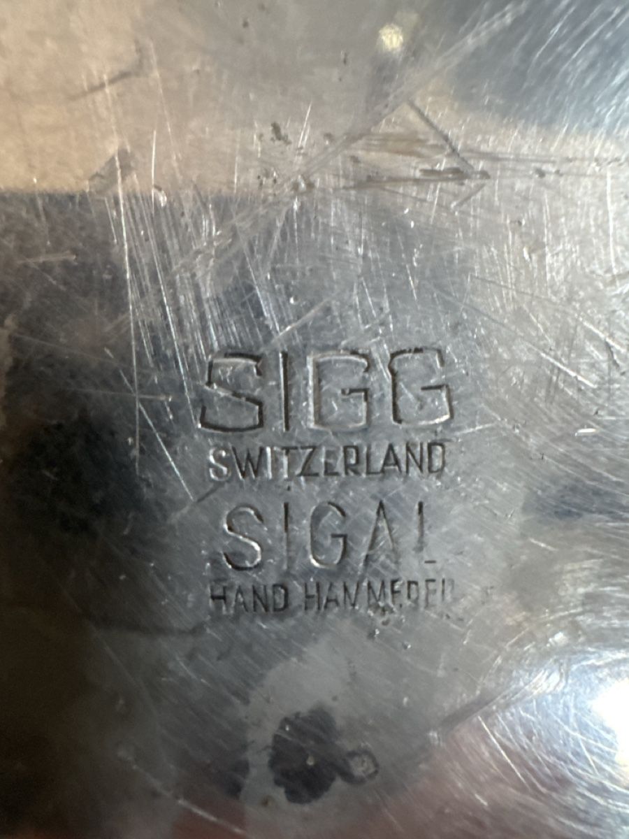 Piatti: SIGG SIGAL hand hammered Teller Liestal 1958 – Usato da Zürich venduto da Brockiwelt 5