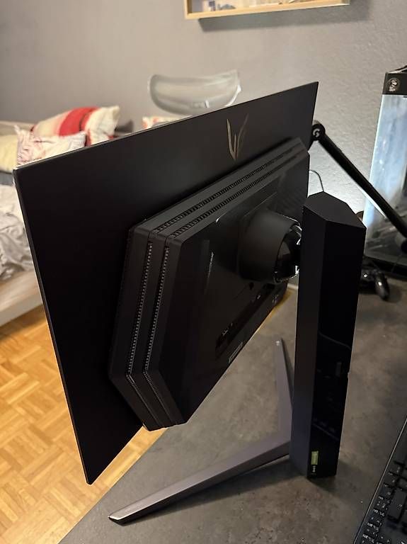 Monitore: Moniteur Oled 240hz – Gebraucht aus Lucens von cra_qlm5 1
