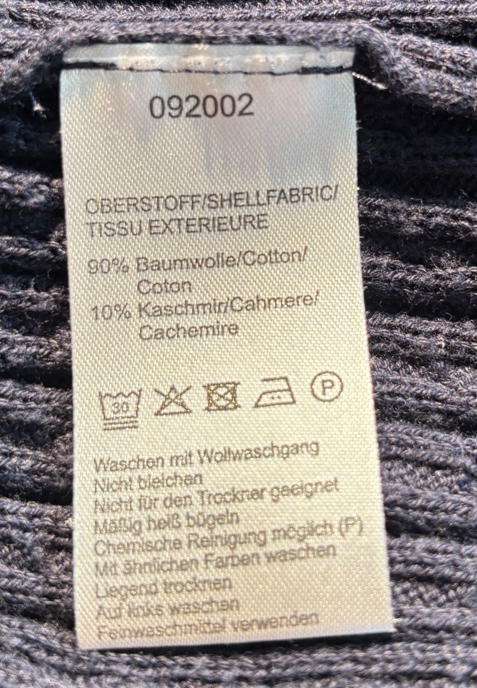 Maglioni & Felpe: SUNNY HILL Pullover dunkelblau - Baumwolle/Cashmere - EU M – Usato da Bottmingen venduto da Merkur_Basel 2