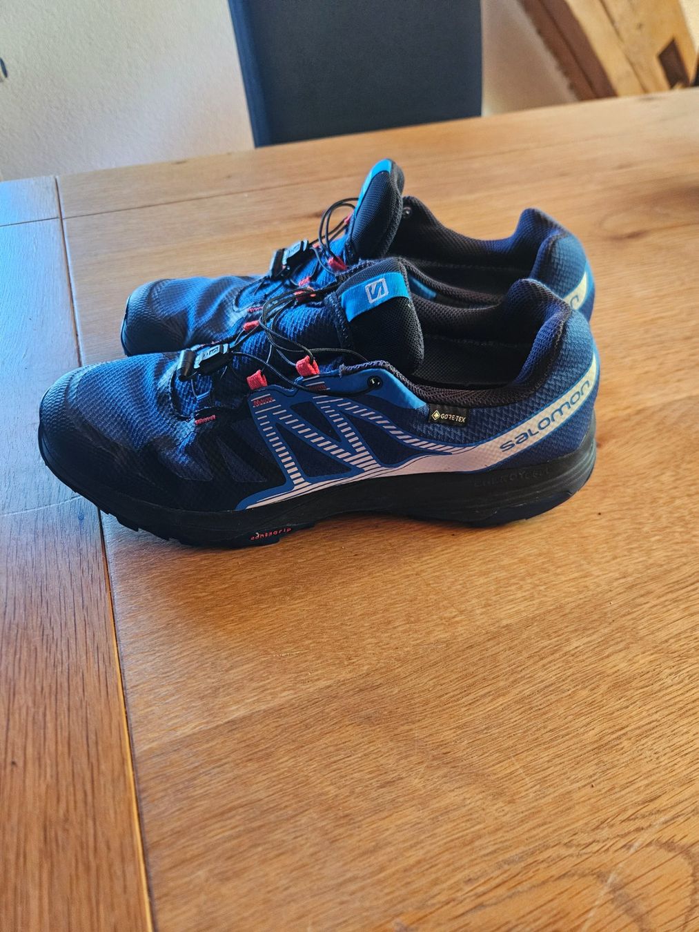 Salomon Chaussures hommes: Salomon Wanderschuhe Gr.44 2/3 – D'occasion à Kienberg par maca121 4