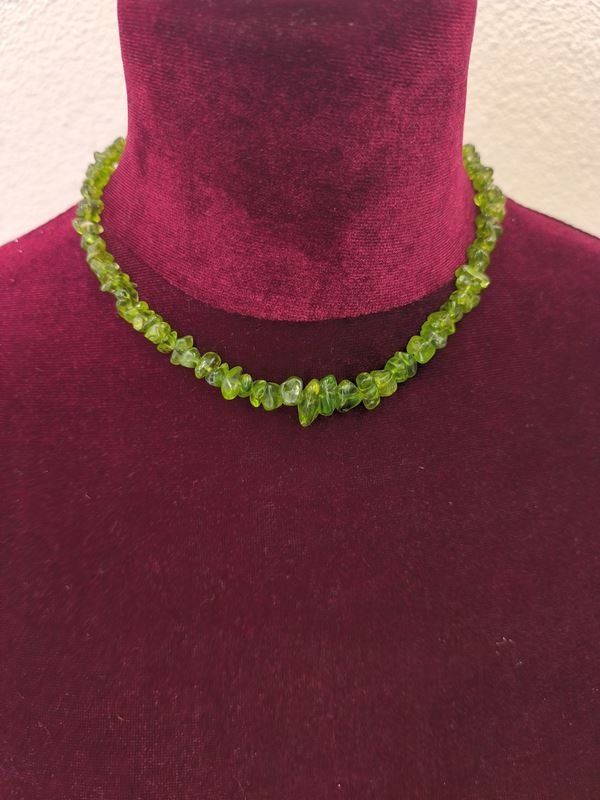 Catenine: Peridot Halskette – Usato da Rüti ZH venduto da Restwert_Rueti_ZH