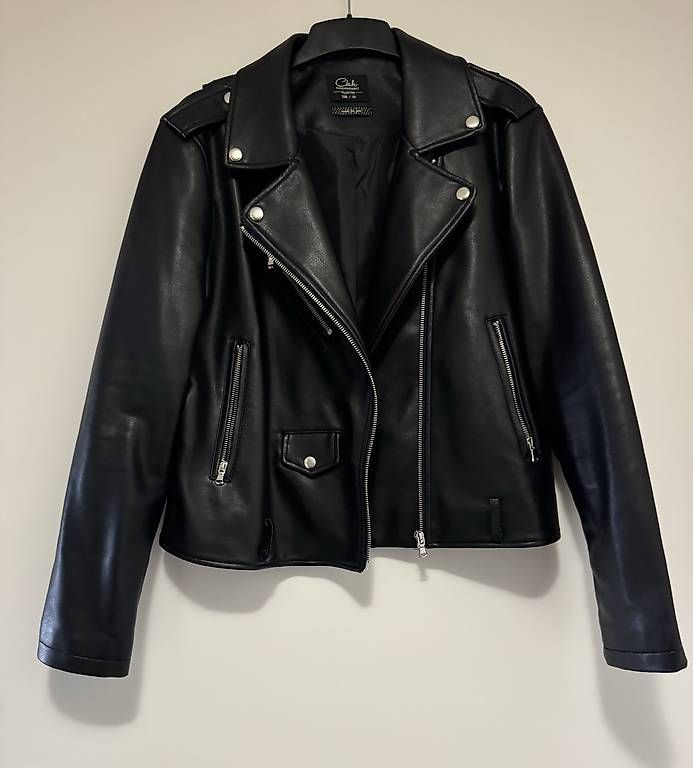 Jacken: Veste similicuir  – Gebraucht aus Crissier von Capsulecats