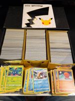 ~1'600 cartes Pokémon standards EN + boîte UPC