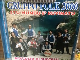 Gruppo Folk 2000 - Stu Mundu E' Ruvinatu   🇮🇹