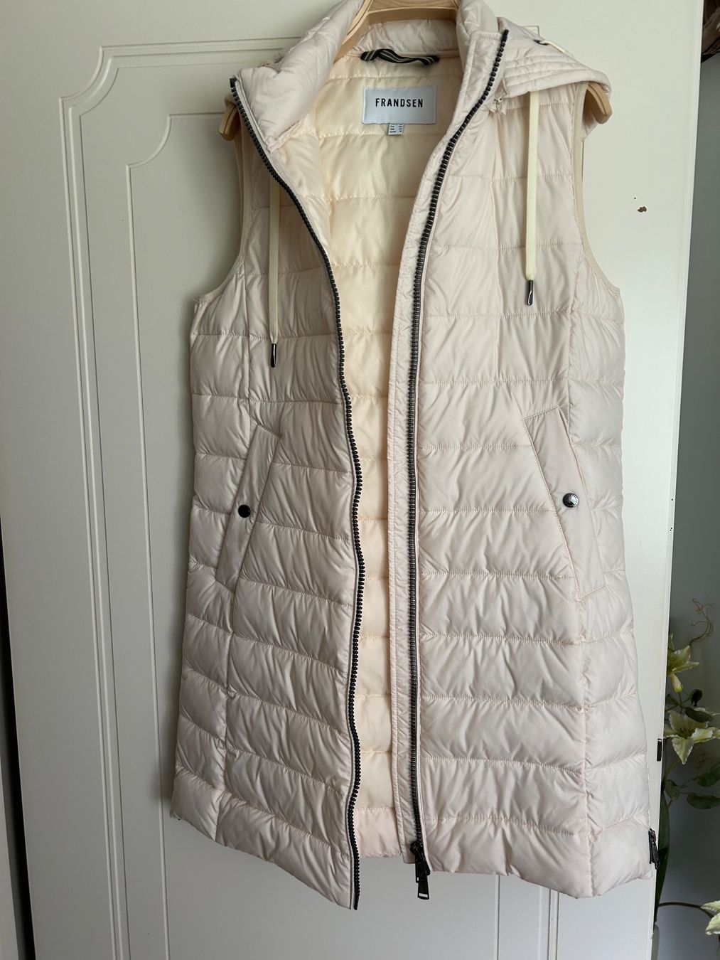 Gilet & Giacche senza maniche: Gilet – Usato da Triesen venduto da Silvia.60