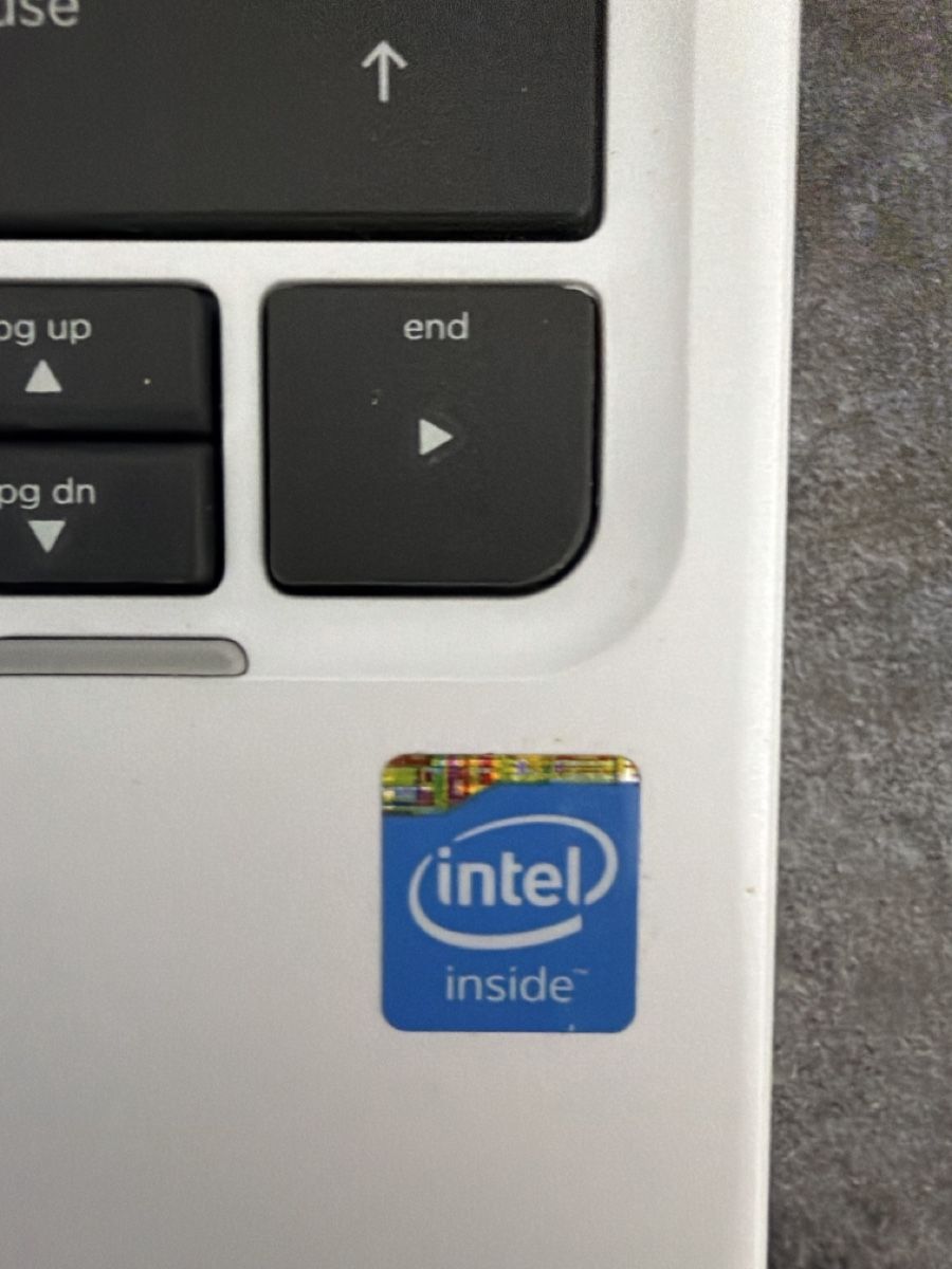 Hewlett Packard Notebook: Ordinateur portable HP défectueux pour pièce – Difettoso da Bulle venduto da Nghost 3