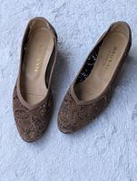 Schöne Leder Pumps Grösse 40 von Brunate mit Spitze