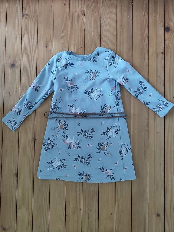 Vestiti & Gonne: Kleid Einhörner H&M Gr.110/116 – Usato da Zürich venduto da aendiiii