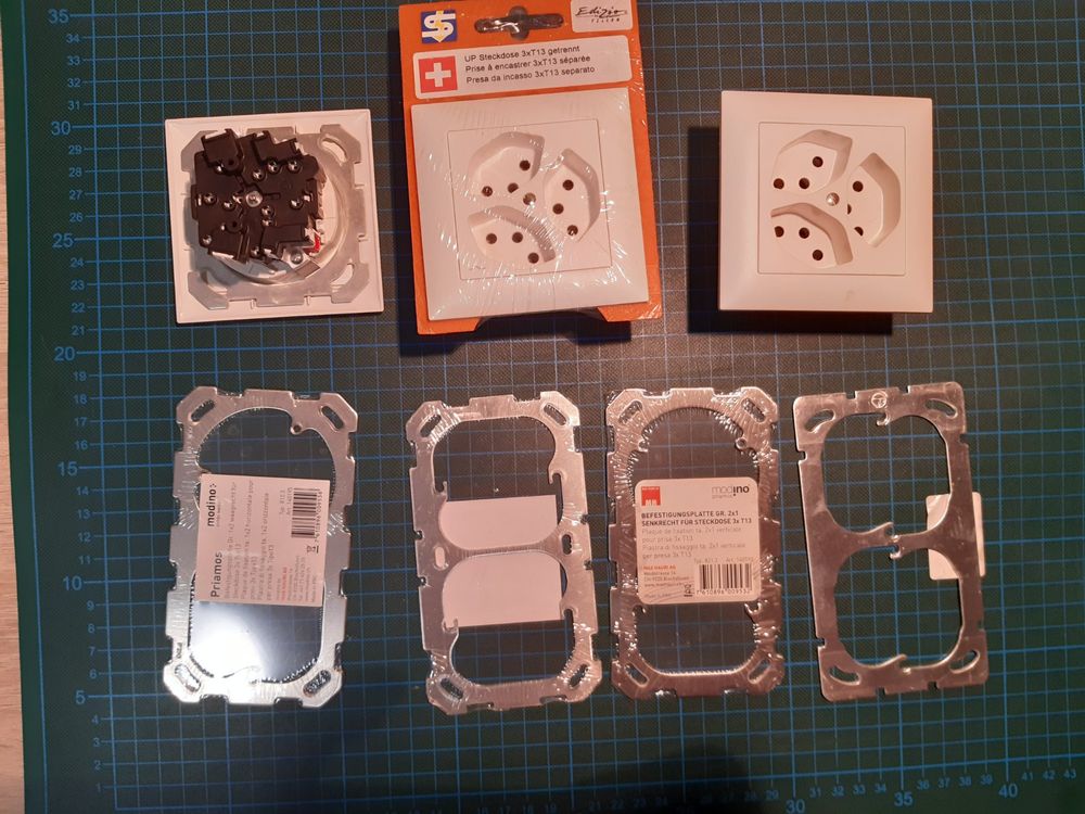 4 Stück LED Verbindungskabel - Steckdosen Für T5/T8 LED Röhren 1m