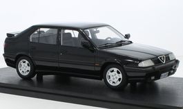 Alfa Romeo 33 QV Permanent 4 1990-1995 schwarz      1:18
