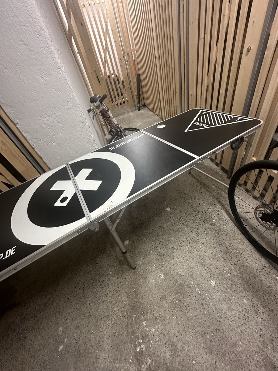 Tables: Beerpong Table – D'occasion à Zürich par Nu98 2
