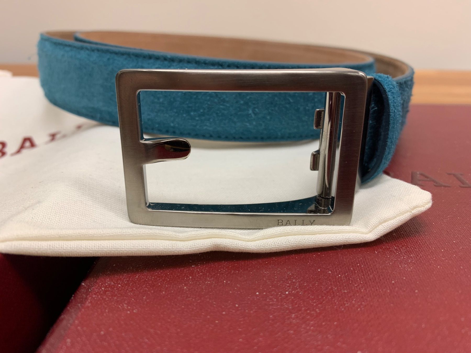 Gürtel: Original Bally Wildleder Gürtel in blau – Neu (gemäss Beschreibung) aus Winterthur von Compiorg 2