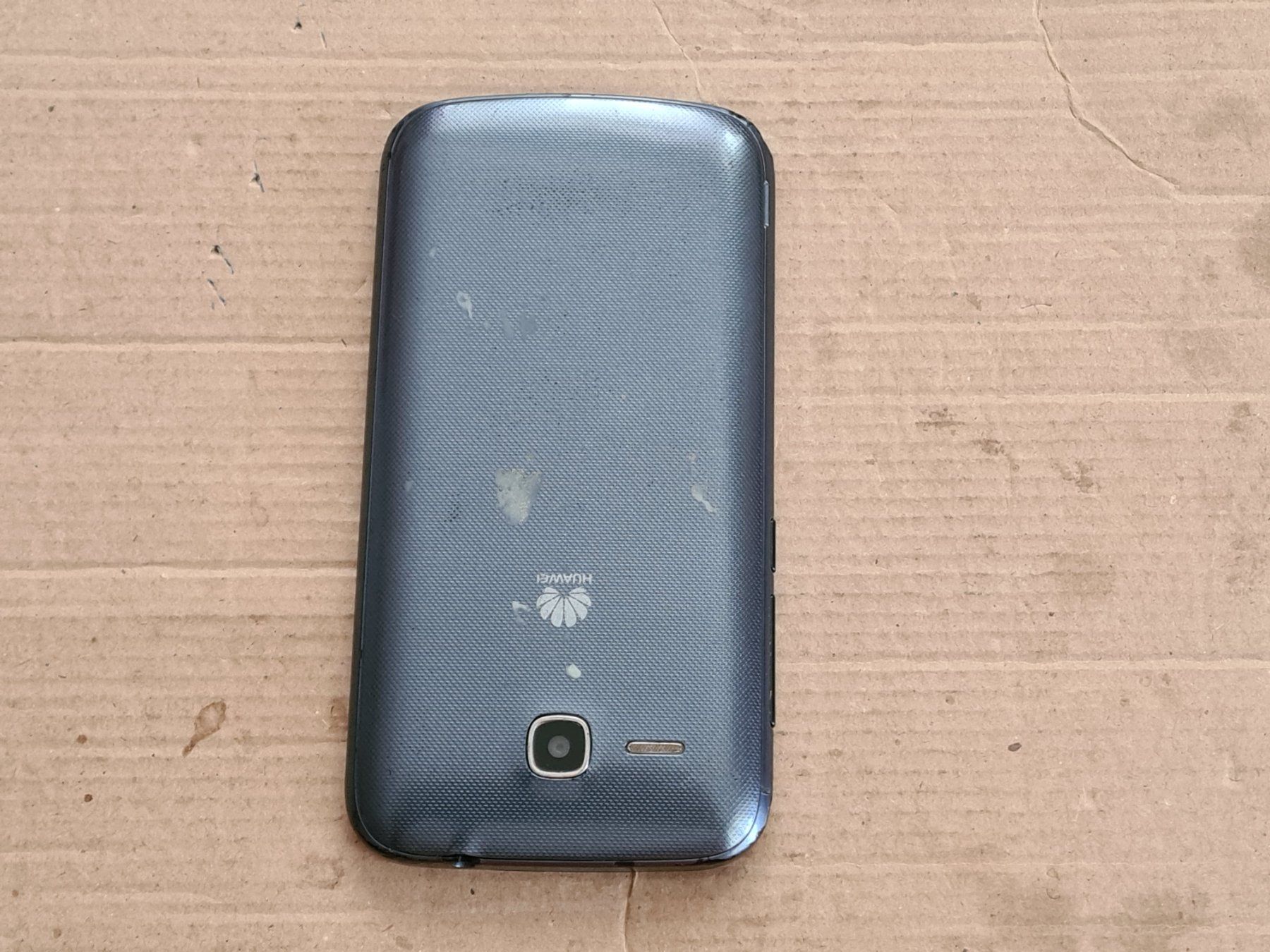 Huawei Handys / Smartphones: Android Handy defekt dual Sim: Huawei Ascend Modell Y600 U20 – Defekt aus Winterthur von Opusco 2