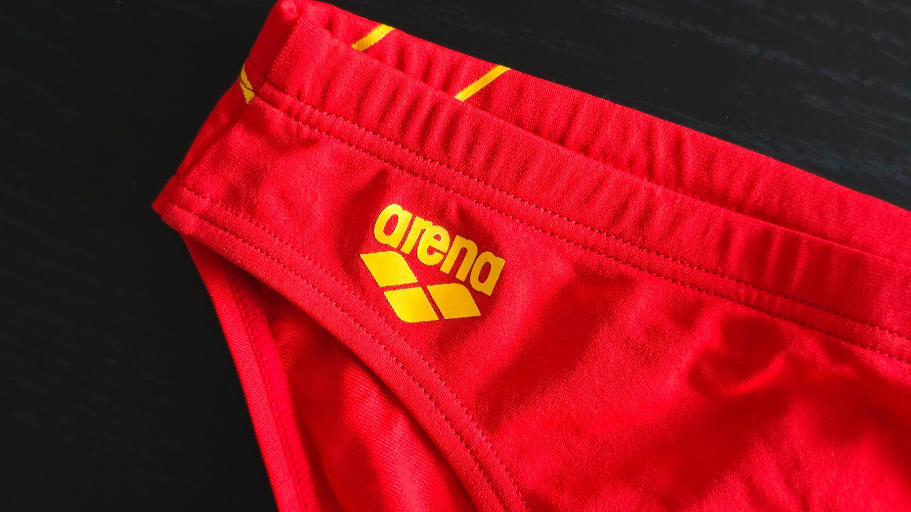 Arena Costumi da bagno: Arena Badehose / Slip - 140 - Knallrot – Nuovo (secondo la descrizione) da Thalwil venduto da VitaMini 1