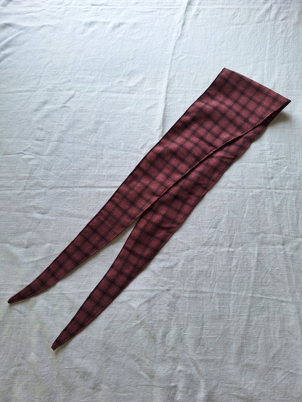 Foulard & Sciarpe: Scarf handgenäht – Usato da Seewen SZ venduto da herbstnebel